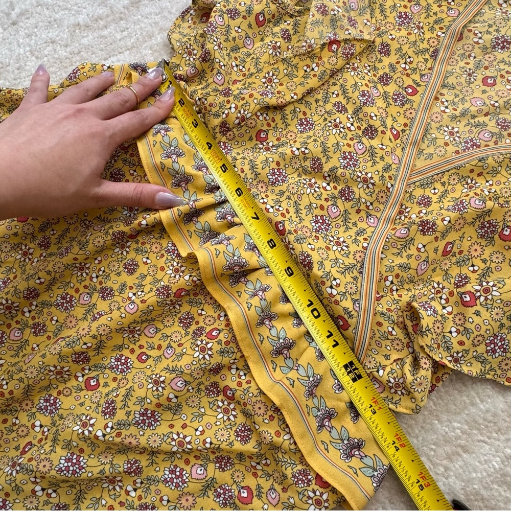Max Studio Retro Floral Ruffle Dress - Picture 4 of 10